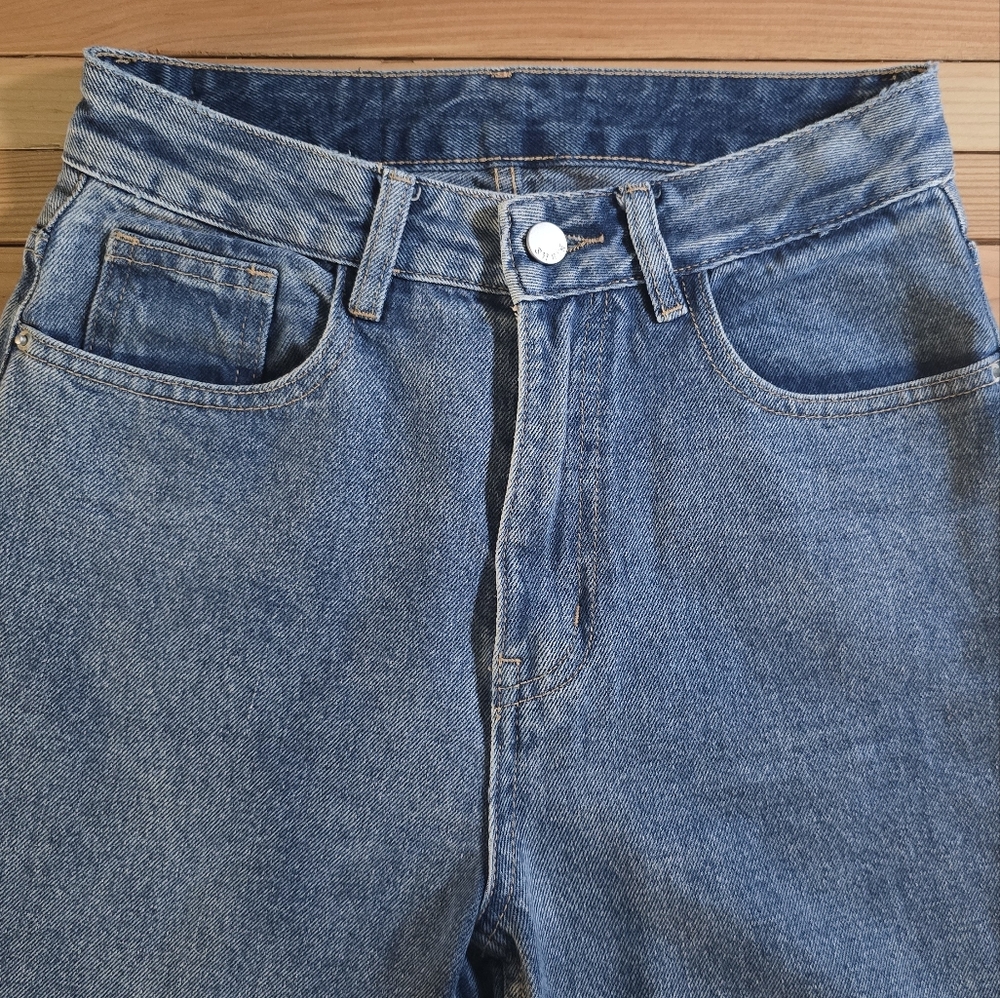 Classic Mom Jeans
